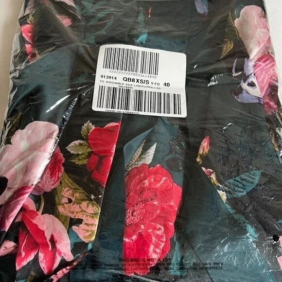 VICTORIA'S SECRET 100% Silk Robe w/ Tags, Size XS/S